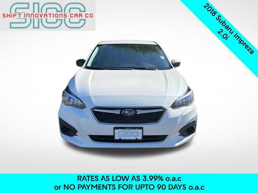 Crystal White Pearl 2018 Subaru Impreza 2.0i