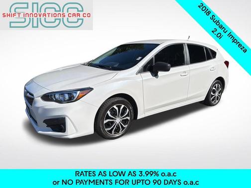 Crystal White Pearl 2018 Subaru Impreza 2.0i