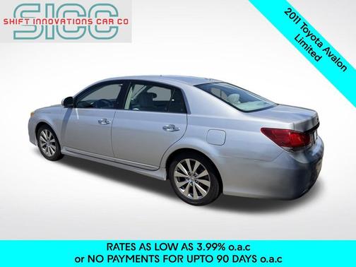 Classic Silver Metallic 2011 Toyota Avalon Limited