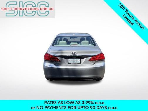 Classic Silver Metallic 2011 Toyota Avalon Limited