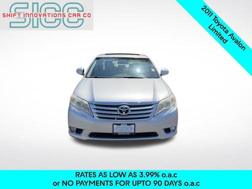 Classic Silver Metallic 2011 Toyota Avalon Limited