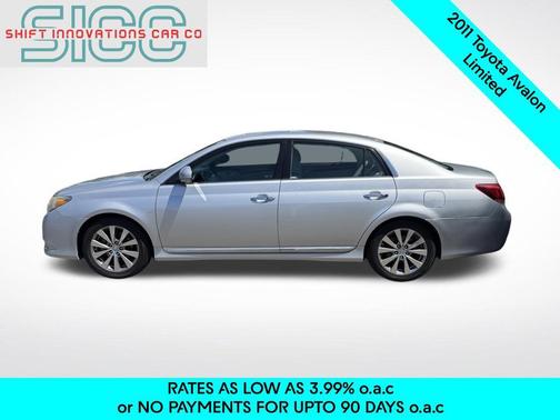 Classic Silver Metallic 2011 Toyota Avalon Limited