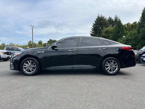 Ebony Black 2019 Kia Optima LX