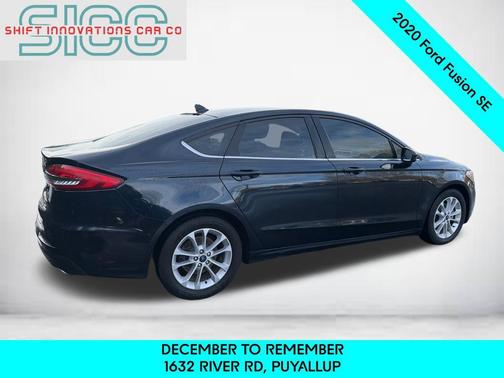 2020 Ford Fusion SE
