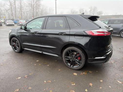 2019 Ford Edge ST