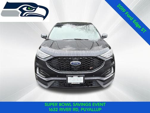 2019 Ford Edge ST