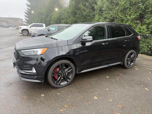 2019 Ford Edge ST