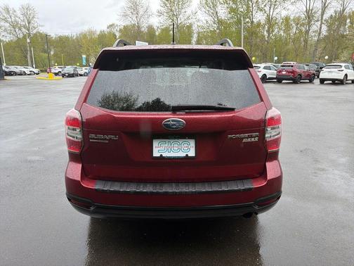 Venetian Red Pearl 2014 Subaru Forester 2.5i Limited