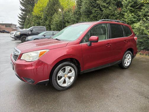 Venetian Red Pearl 2014 Subaru Forester 2.5i Limited