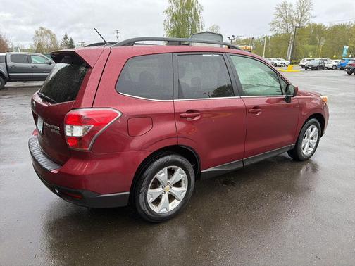 Venetian Red Pearl 2014 Subaru Forester 2.5i Limited
