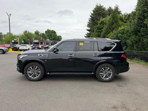 Black 2020 INFINITI QX80 Luxe
