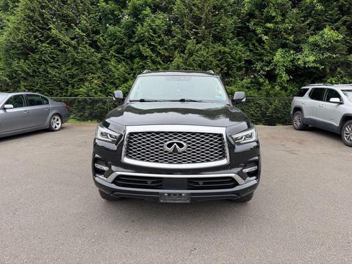 Black 2020 INFINITI QX80 Luxe