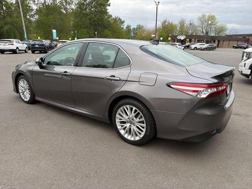 Predawn Gray Mica 2020 Toyota Camry XLE