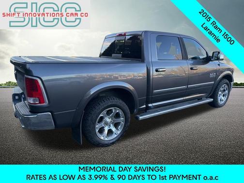 Granite Crystal Metallic Clearcoat 2015 RAM 1500 Laramie