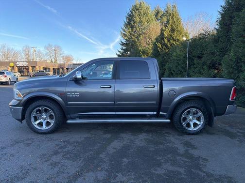 2015 RAM 1500 Laramie