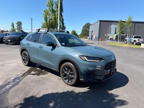 Nordic Forest Pearl 2024 Honda HR-V Sport