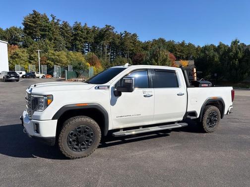 Summit White 2022 GMC Sierra 2500 Denali