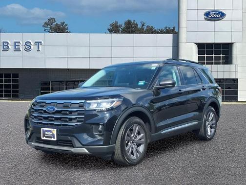 Agate Black Metallic 2025 Ford Explorer Active