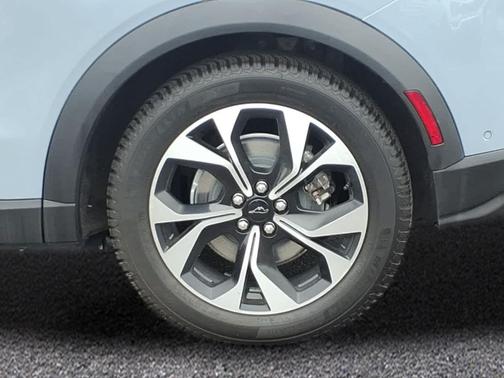 Glacier Gray Metallic TriCoat 2024 Ford Mustang Mach-E Select
