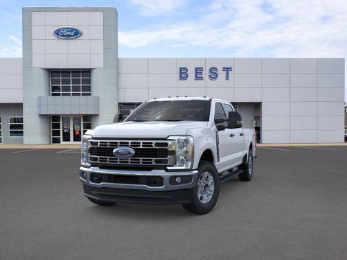 Oxford White 2026 Ford F-350 XLT