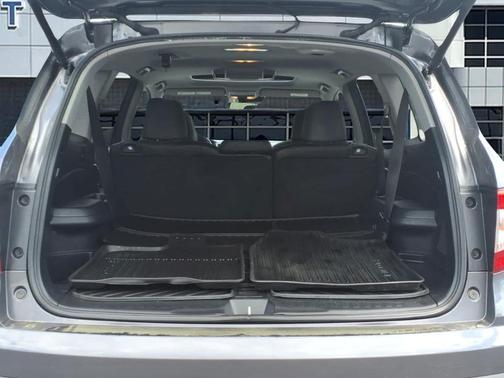 Modern Steel Metallic 2022 Honda Pilot Touring 8-Passenger