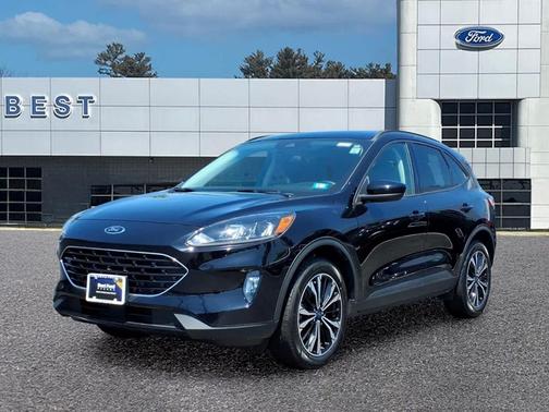 Agate Black Metallic 2022 Ford Escape SEL