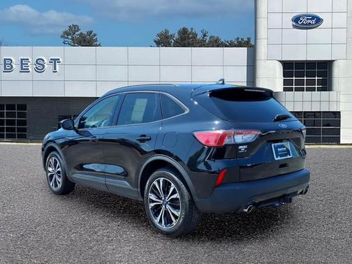 Agate Black Metallic 2022 Ford Escape SEL