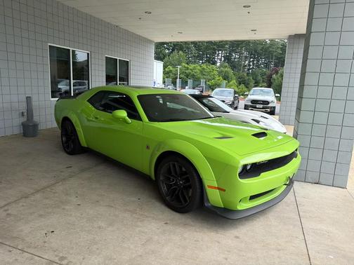 Sublime Pearlcoat 2019 Dodge Challenger R/T Scat Pack Widebody