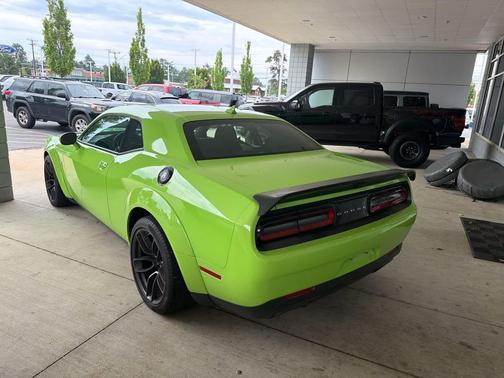 Sublime Pearlcoat 2019 Dodge Challenger R/T Scat Pack Widebody