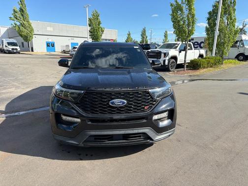 Agate Black Metallic 2023 Ford Explorer ST