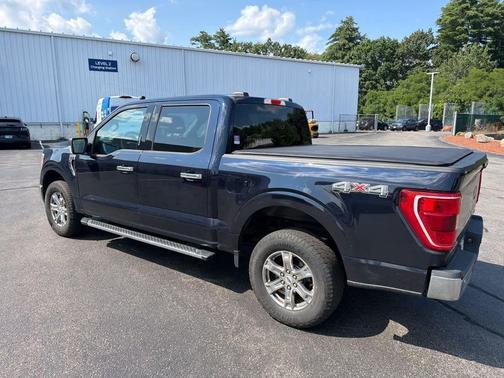 Antimatter Blue Metallic 2021 Ford F-150 XLT