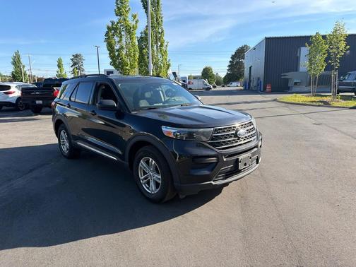 Agate Black Metallic 2020 Ford Explorer XLT