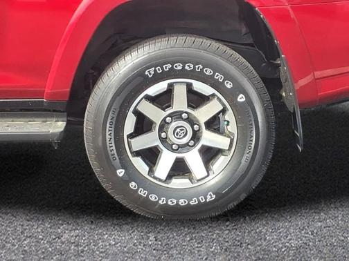 Barcelona Red Metallic 2022 Toyota 4Runner TRD Off Road