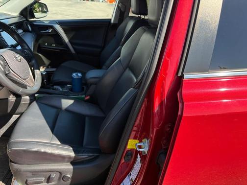 Barcelona Red Metallic 2016 Toyota RAV4 Limited