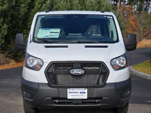 Oxford White 2026 Ford Transit-250 Base