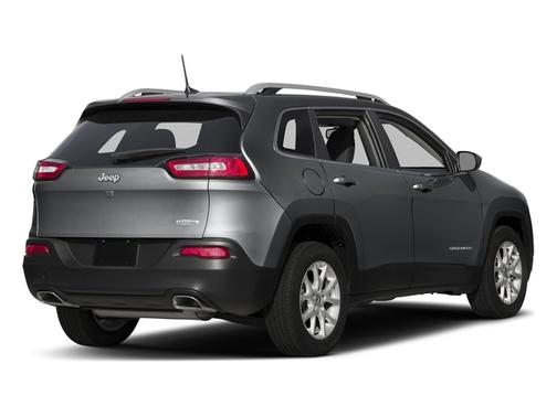 Granite Crystal Metallic Clearcoat 2016 Jeep Cherokee Latitude
