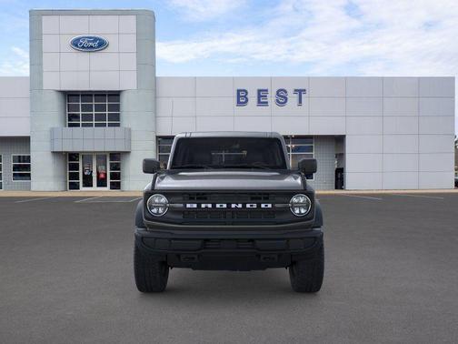 Carbonized Gray Metallic 2026 Ford Bronco Big Bend