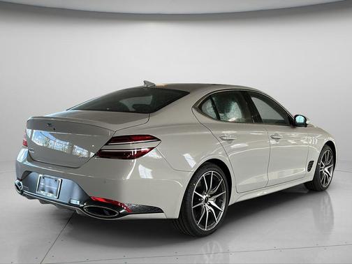 Gray 2026 Genesis G70 2.5T Prestige