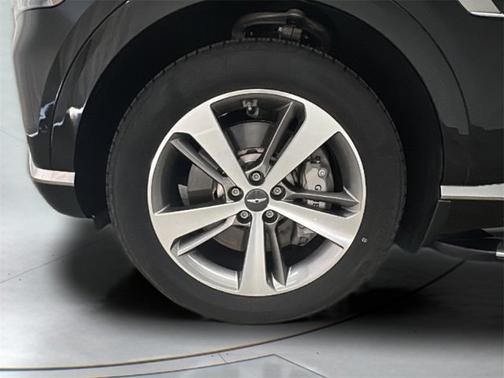 2023 Genesis GV80 2.5T