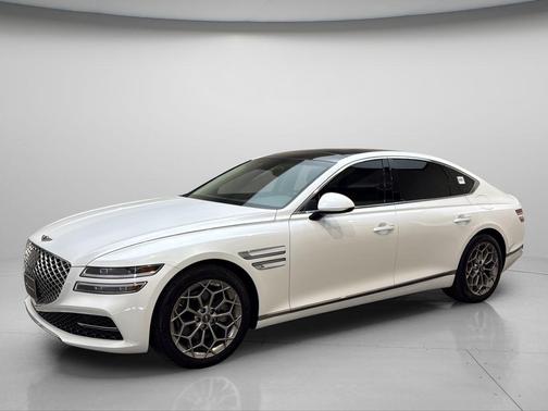 Uyuni White 2024 Genesis G80 2.5T