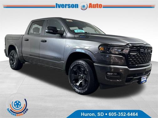 Granite Crystal Clearcoat Metallic 2026 RAM 1500 Big Horn/Lone Star