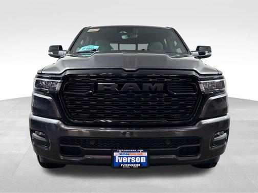 Granite Crystal Clearcoat Metallic 2026 RAM 1500 Big Horn/Lone Star