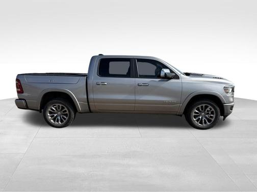 Billet Silver Metallic Clearcoat 2019 RAM 1500 Laramie