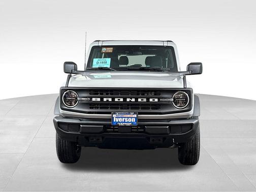 Avalanche Gray 2026 Ford Bronco Base
