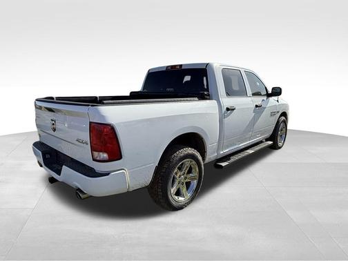 2015 RAM 1500 Tradesman/Express