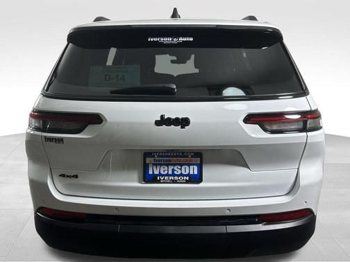 2025 Jeep Grand Cherokee L Laredo