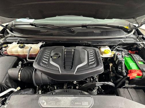 2023 Jeep Wagoneer L Series III