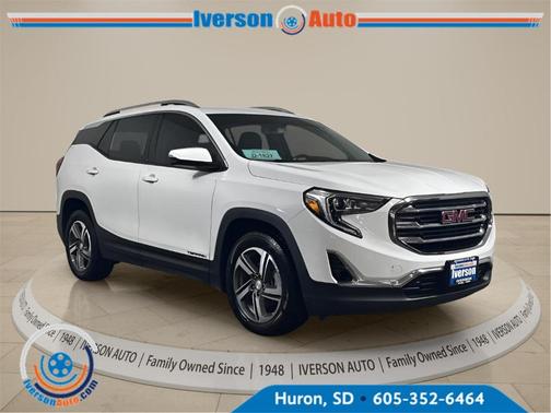 Summit White 2019 GMC Terrain SLT