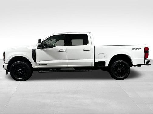 Oxford White 2026 Ford F-250 Lariat