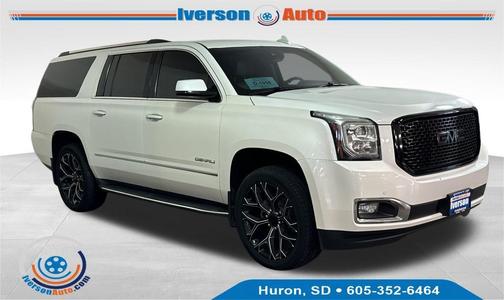 2017 GMC Yukon XL Denali